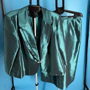 Elegant Nicolette Women Teal Metallic Taffeta Skirt Suit Set Church size 22W